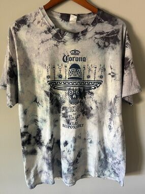 Corona Tie-Dye Skull Sombrero Tee - Black & White